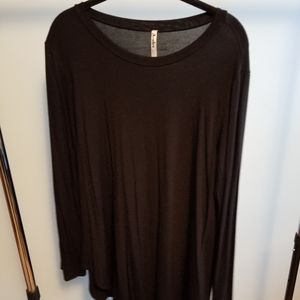 Black flowy top size XL